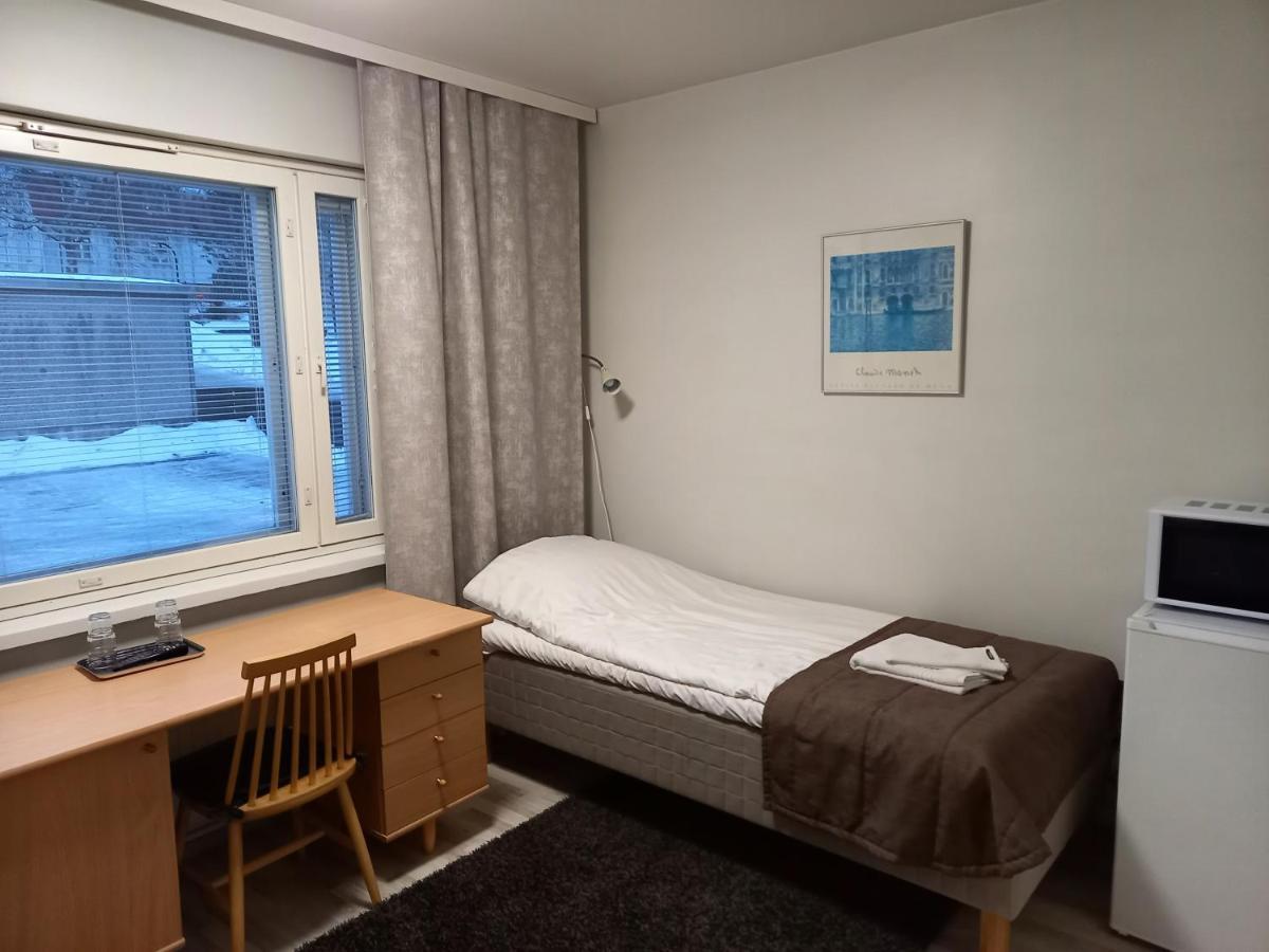 Gasthaus Lohja Bed & Breakfast Exterior photo